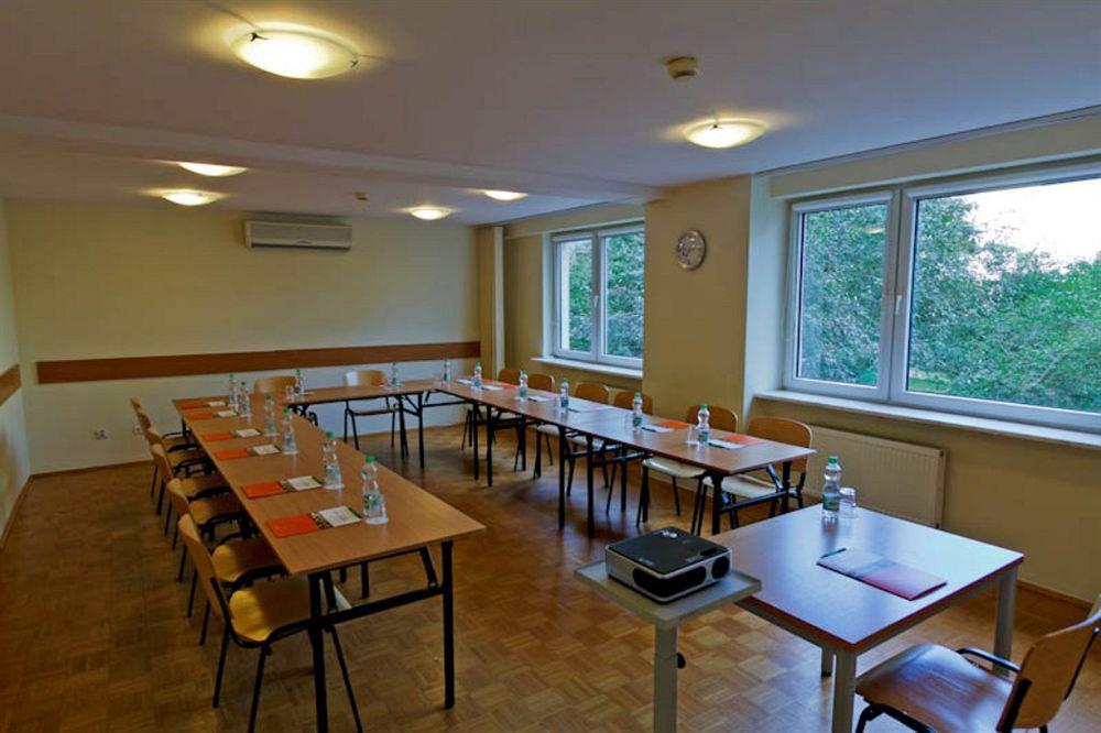 Hotel Wilanow Warszawa By Desilva Bisnis foto